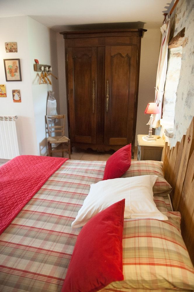 Maison d'hotes La Combe de Redoles Family Quadruple Room 3