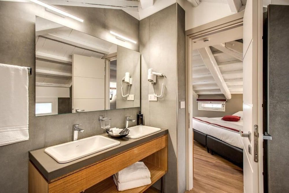 Profumo Maison Ripetta Deluxe Suite 5