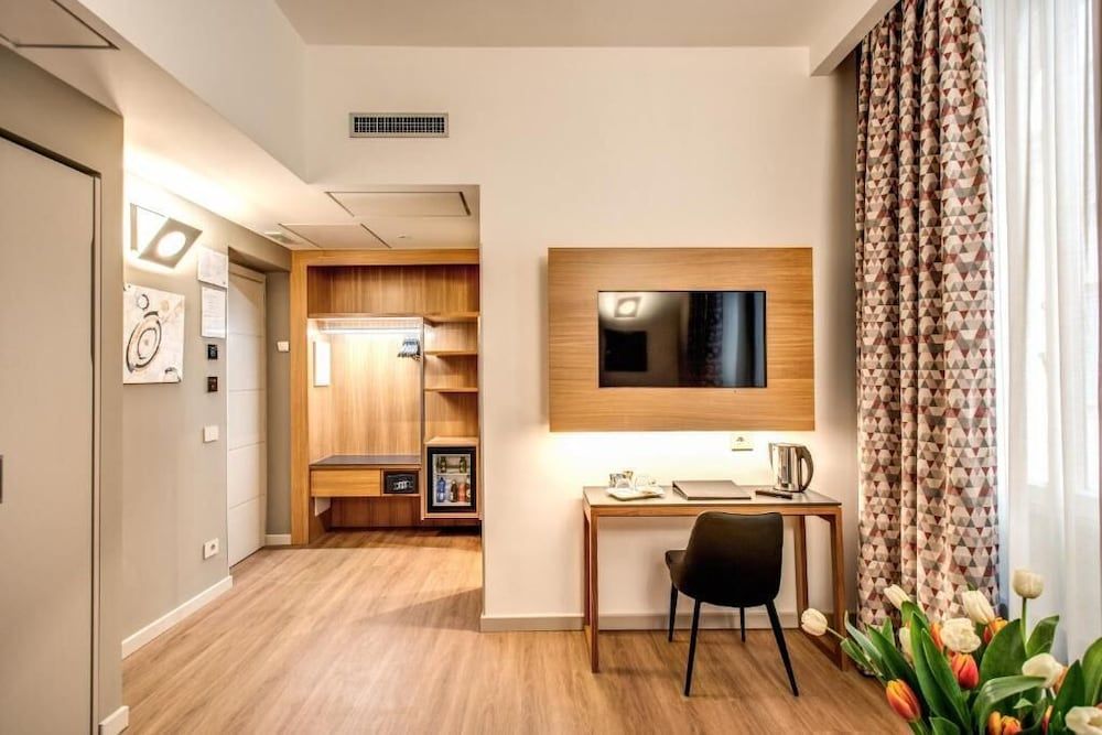 Profumo Maison Ripetta Deluxe Suite 14