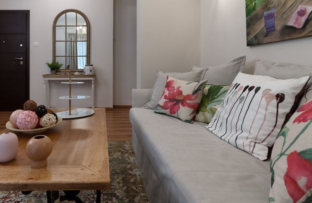 Absolute Athens III Apartment 18