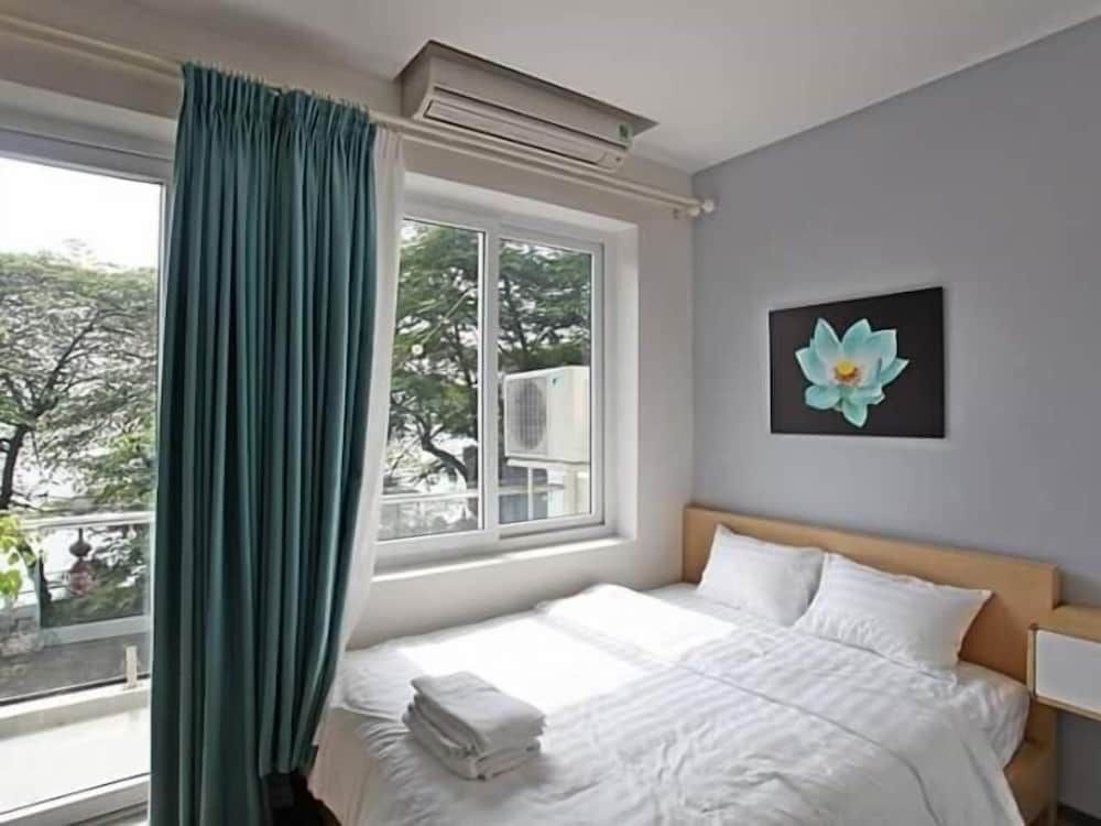 undefined Hanoi Home 2 - Lake view Apartment 4