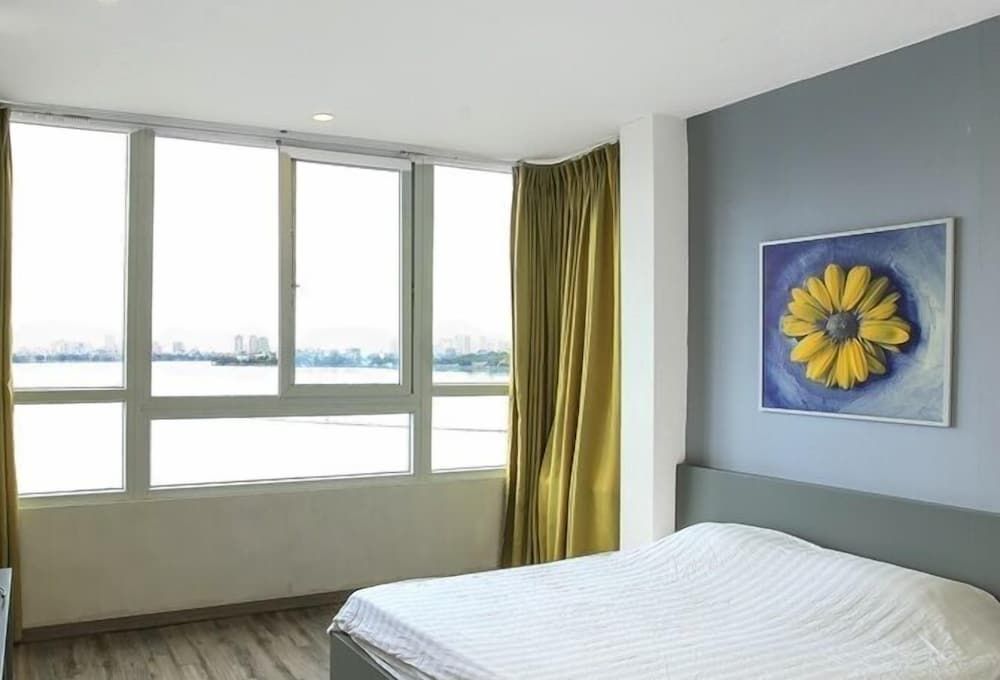 undefined Hanoi Home 2 - Lake view Apartment