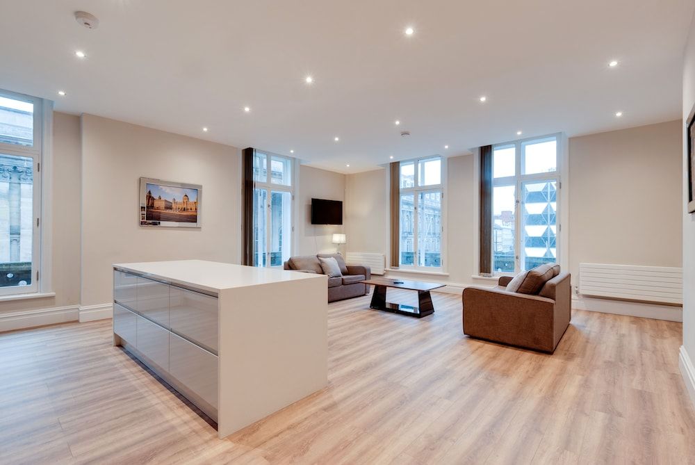 iStay Liverpool 1 Water Street Apartments