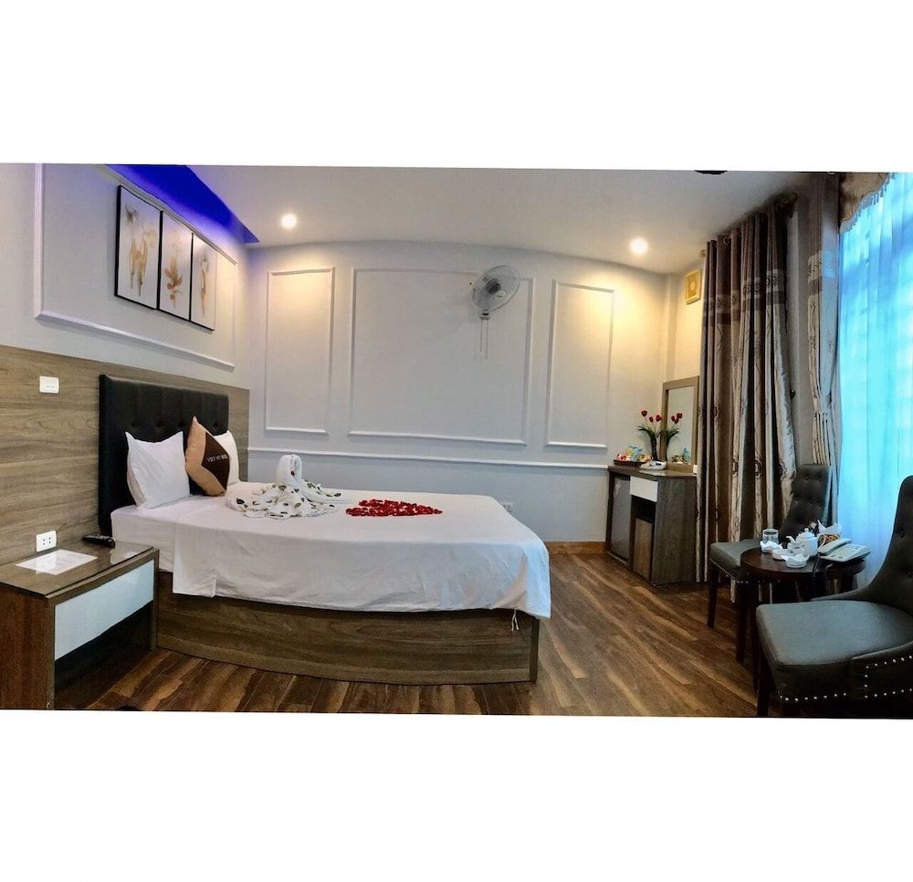 undefined Khach San Viet My 8