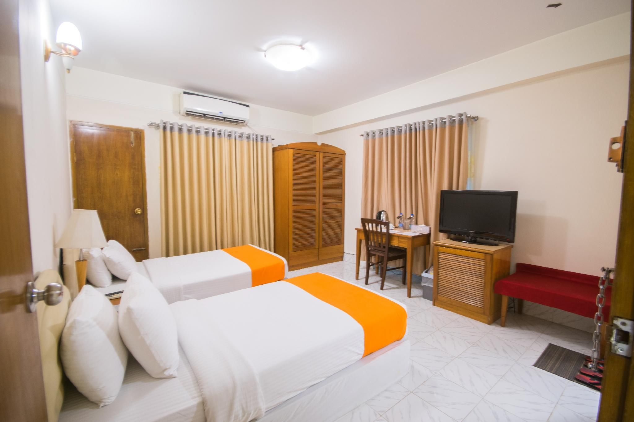 undefined Hotel The Enchanted 9
