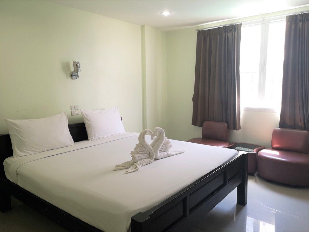 The Wonders Hotel Superior Double Room 2