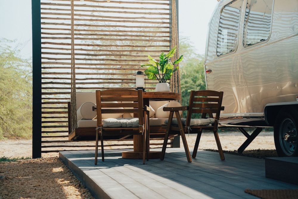 Bab Al Nojoum Al Mugheirah Airstream 6