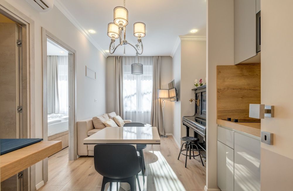 Piano Suites Royal Studio 13