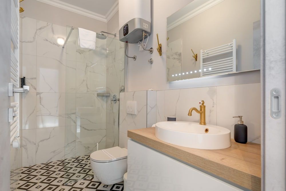 Piano Suites Deluxe Double Room 11