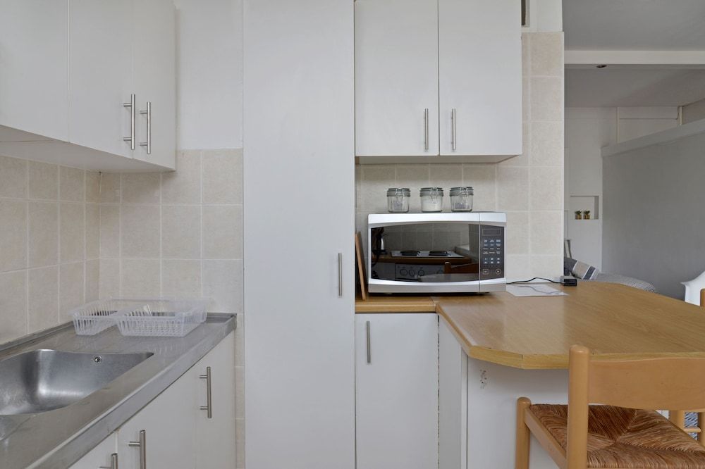 undefined 409 St Martini 3