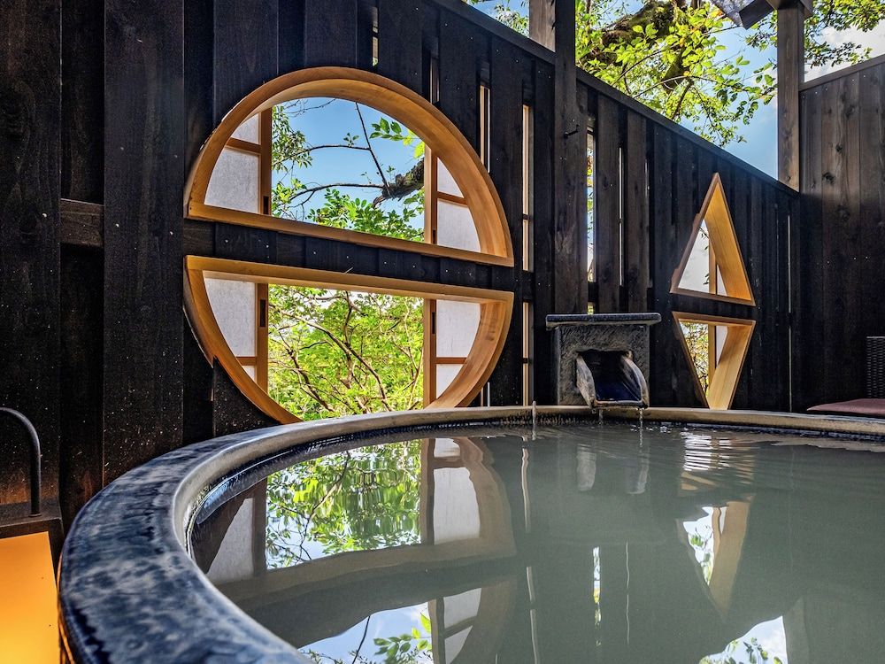 Nagomi no Yado Hanagokoro Japanese-Western Double or Twin Room 35 Sqm, Non Smoking(Guest room with open-air bath) 4