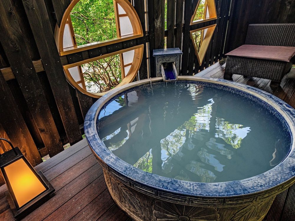 Nagomi no Yado Hanagokoro Japanese-Western Double or Twin Room 35 Sqm, Non Smoking(Guest room with open-air bath) 8