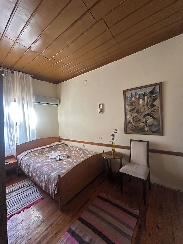 Kont Pansiyon Standard Double Room 3