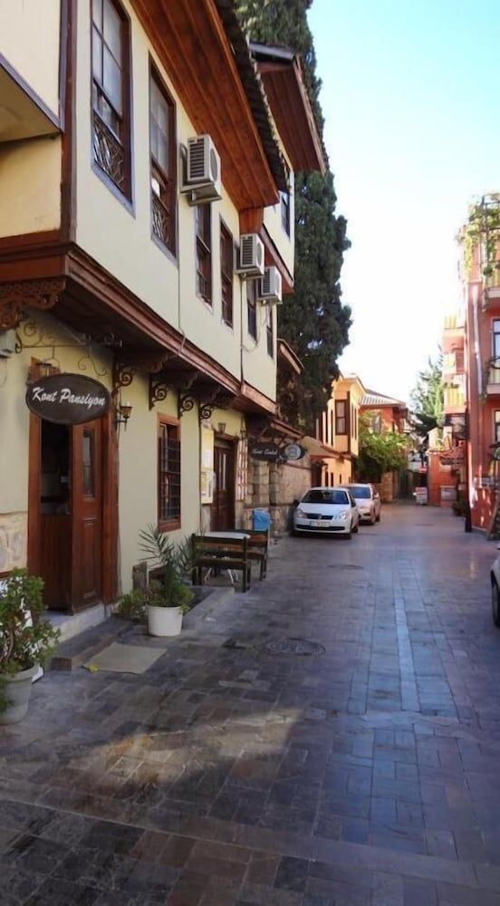 undefined Kont Pansiyon 8