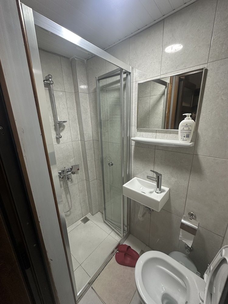 Kont Pansiyon Standard Double Room 4