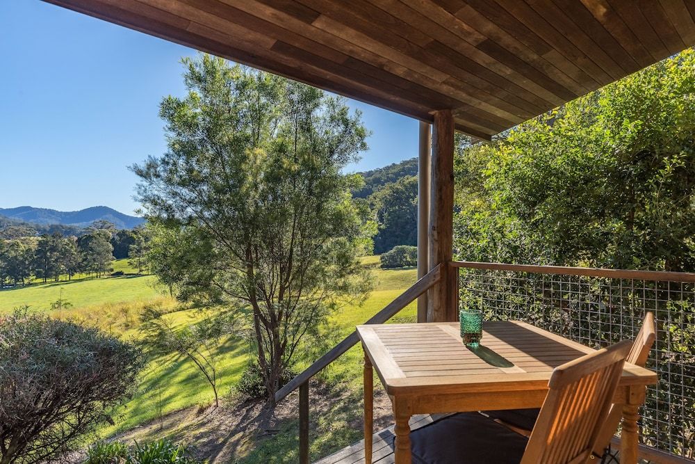 Friday Creek Retreat 1BR Australian Country Cottage 3