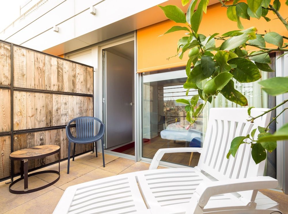 undefined Generator Barcelona 7