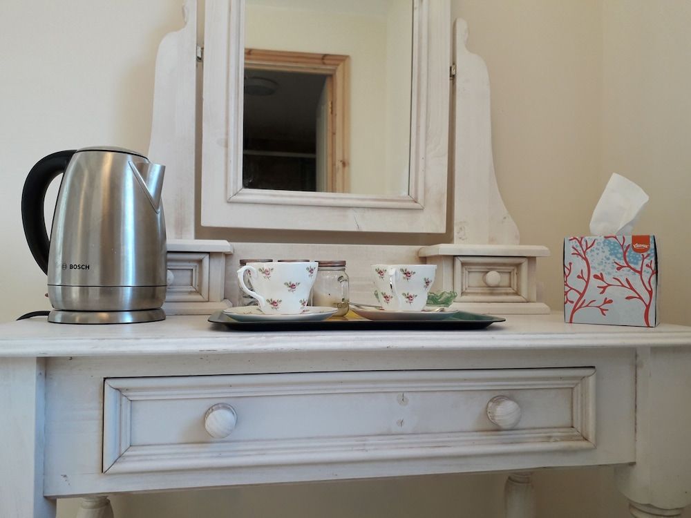 Melin Tregib Double Room (Rhiannon) 15