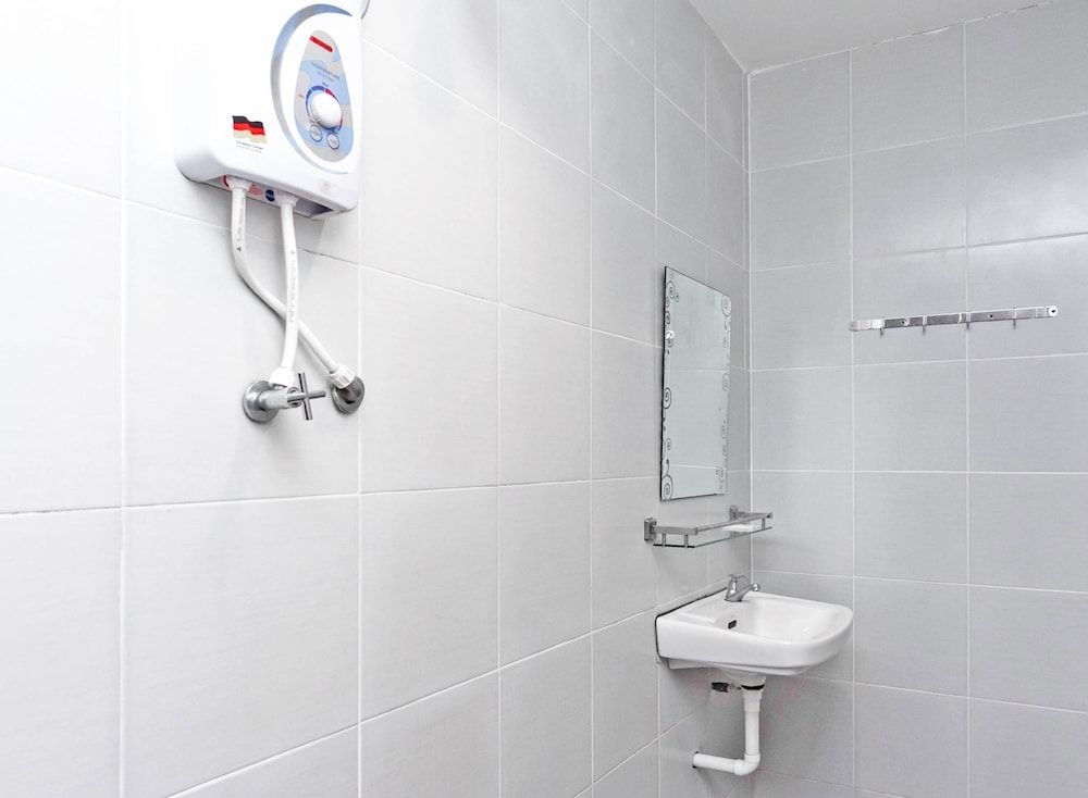 Muar City Hotel Standard Double Room, 1 Queen Bed, Non Smoking 4