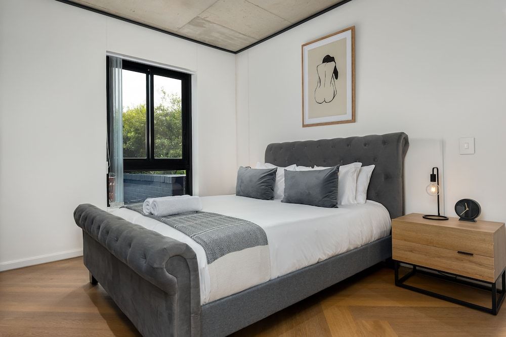 Bridgewater One Luxury Apartments Signature Apartment 2