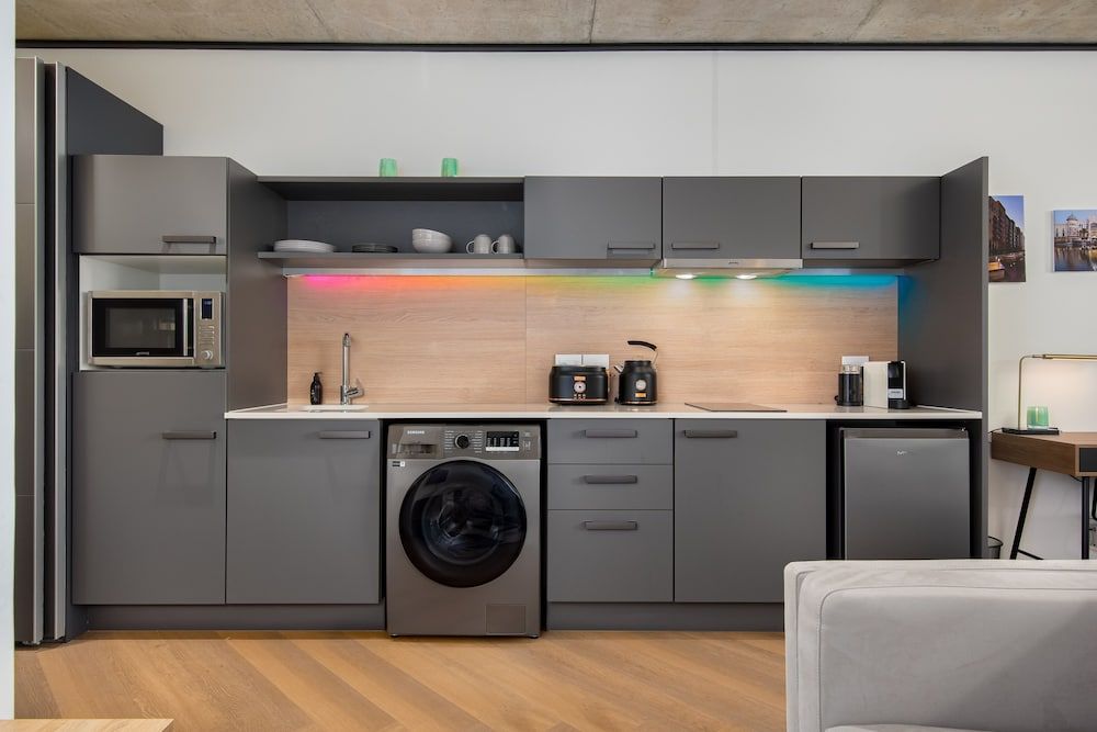 Bridgewater One Luxury Apartments Standard Studio 6