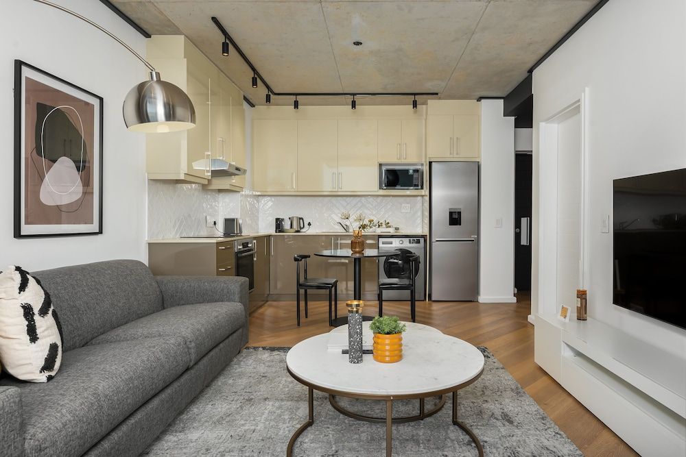 Bridgewater One Luxury Apartments Classic Apartment 2