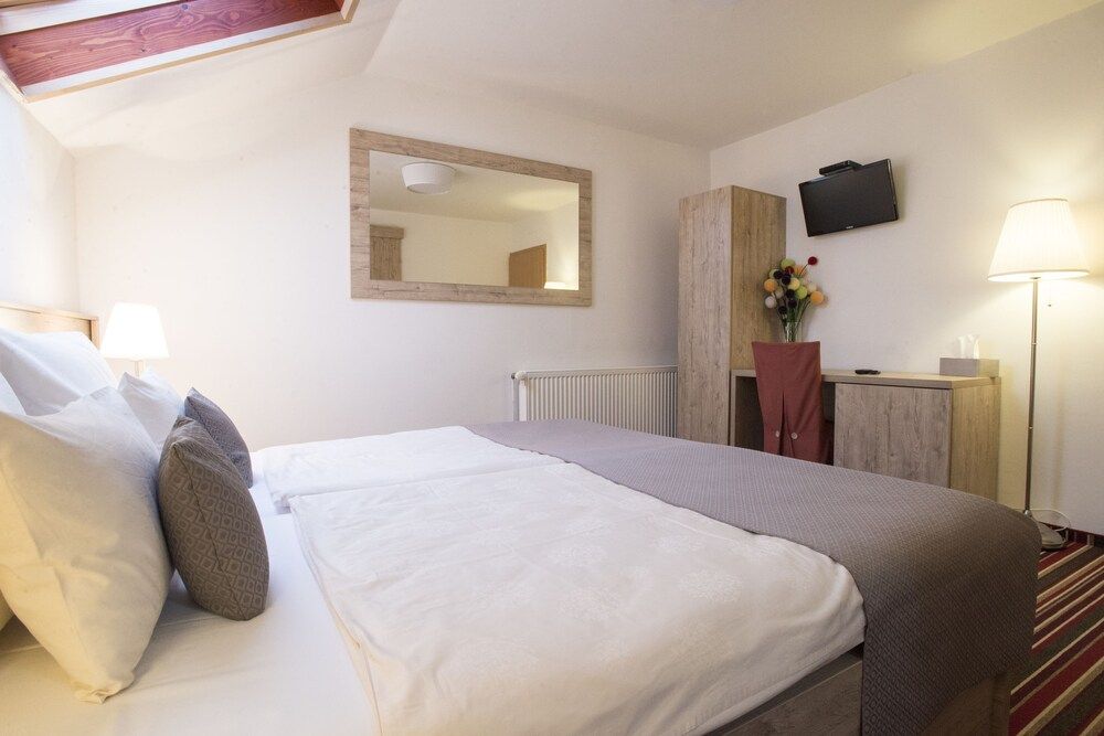 Guest house Oreskovic Standard Double Room 2