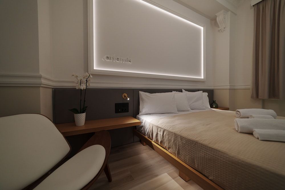 Agora Athens Suites Junior Suite (Artemis) 5