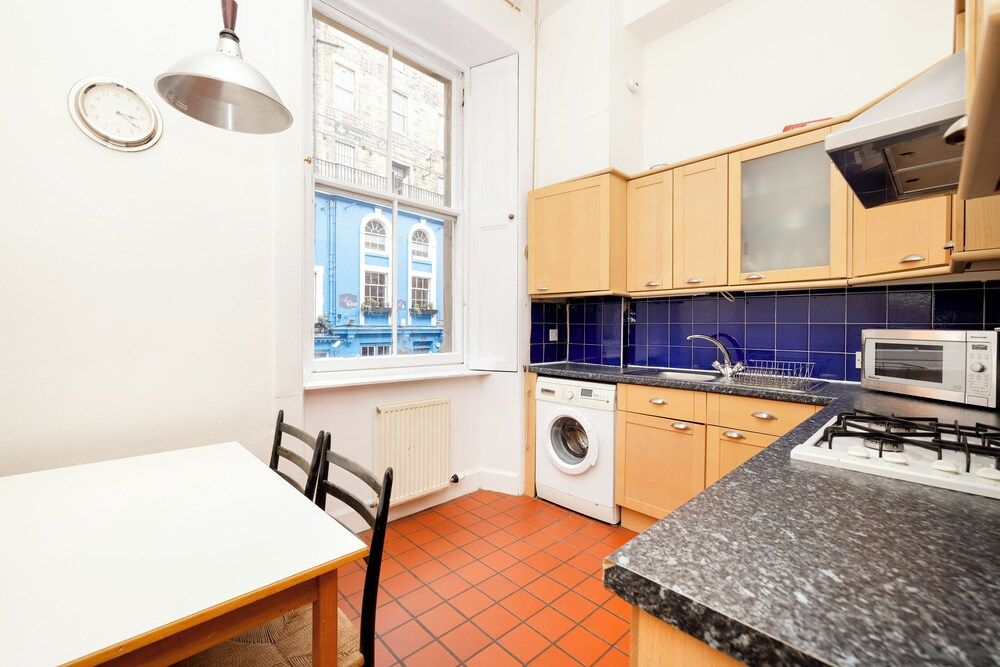 undefined JOIVY Diagon Alley Apartment 7