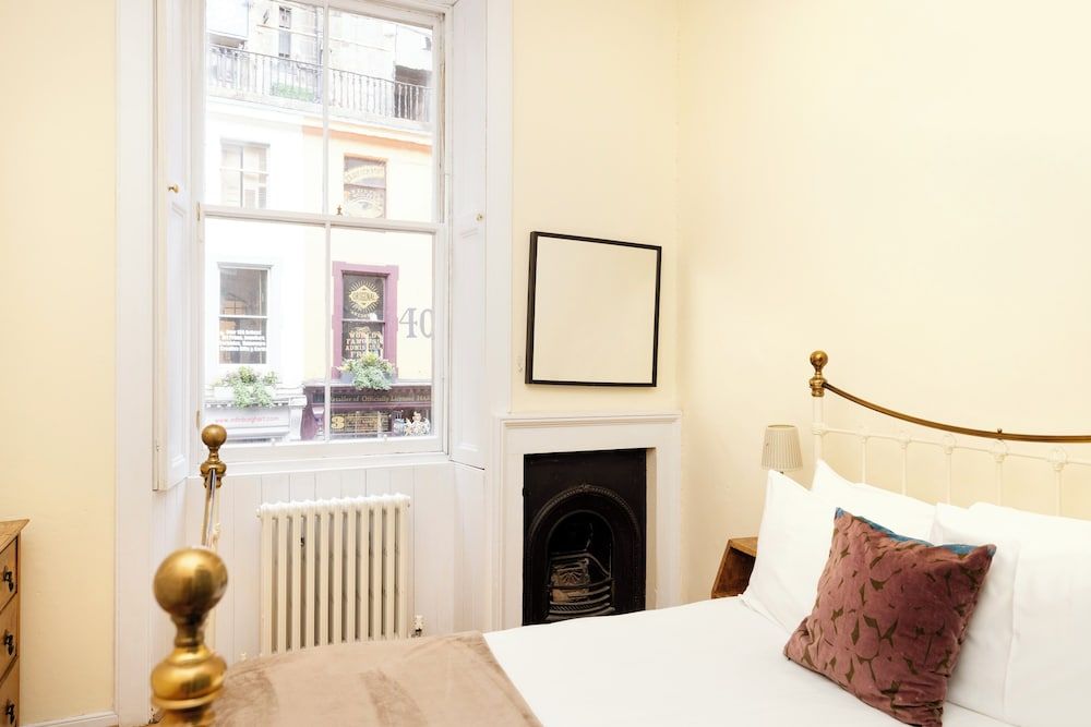 JOIVY Diagon Alley Apartment Apartment 11