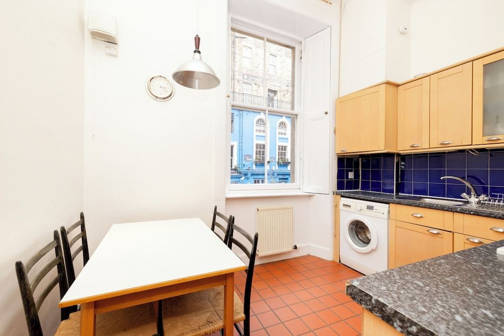 undefined JOIVY Diagon Alley Apartment 8