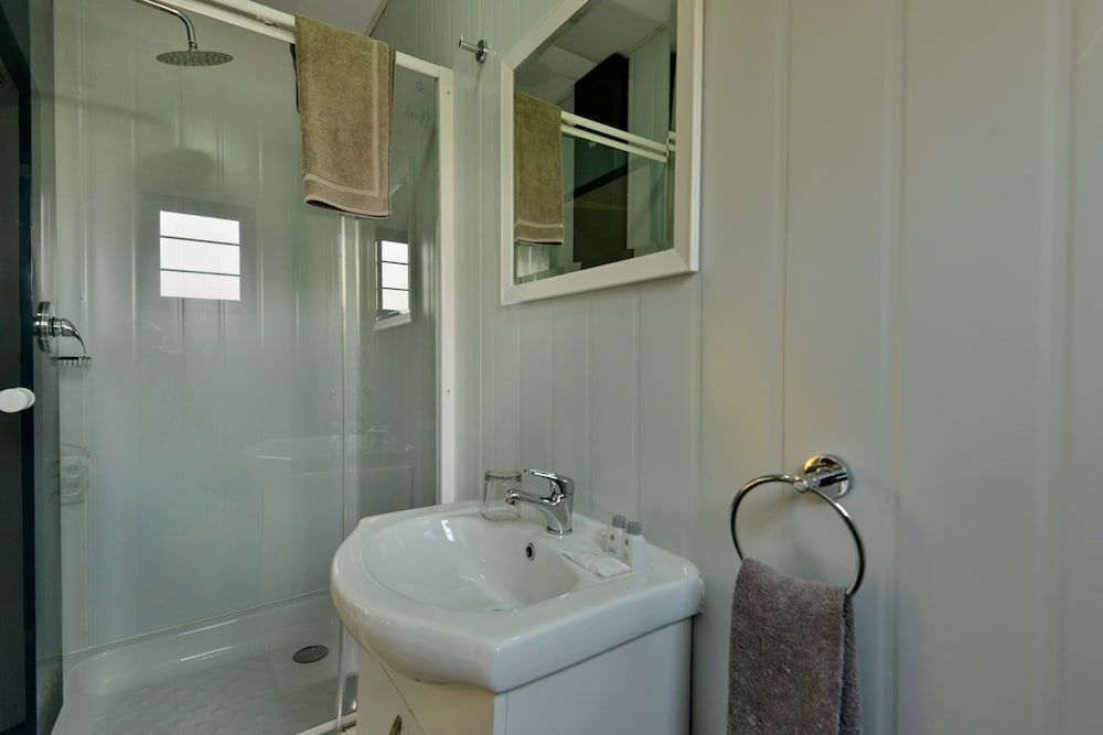 Sleepover Lanseria Twin Room 6