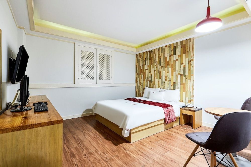 Hotel Nuri Non-Smoking Room 5