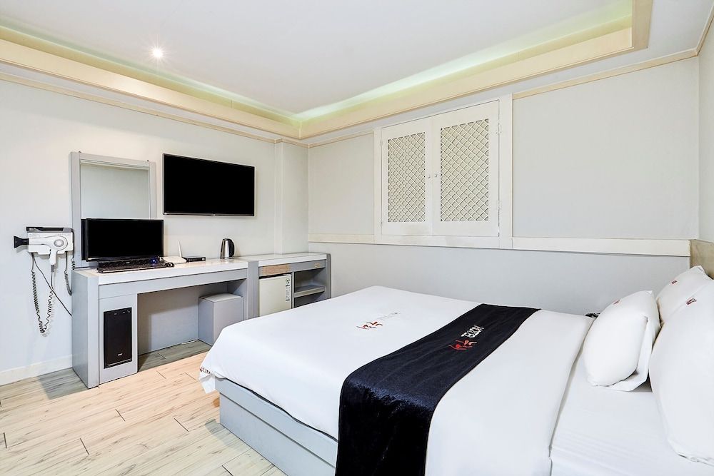 Hotel Nuri Premium Room 7