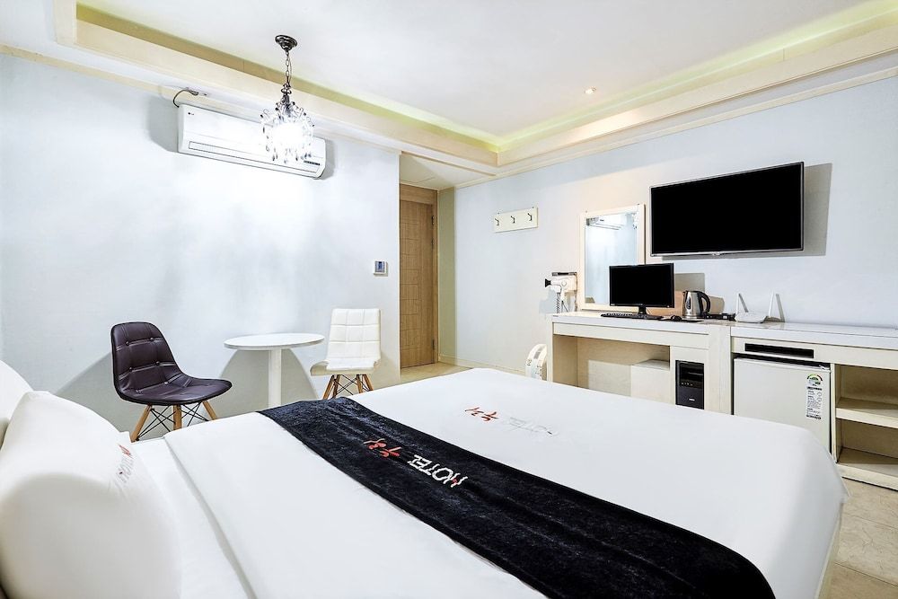 Hotel Nuri Non-Smoking Room 3