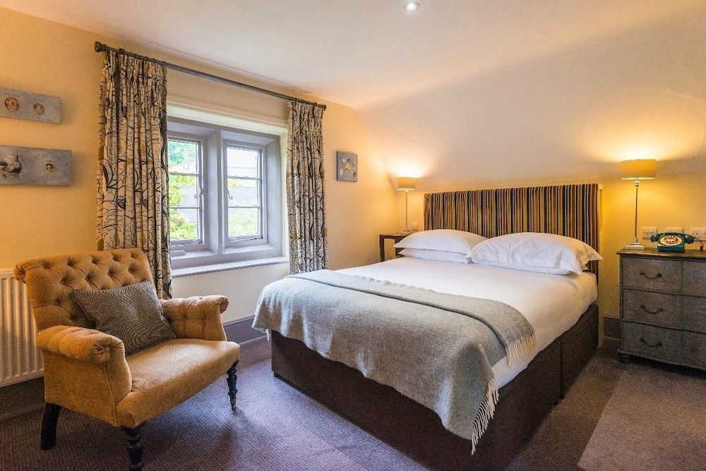 The Beeley Inn Deluxe Double Room 4