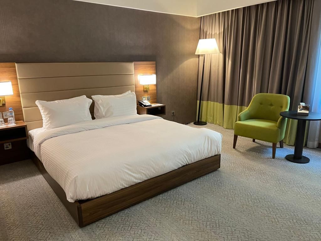 undefined The Grand Lux Hotel 5