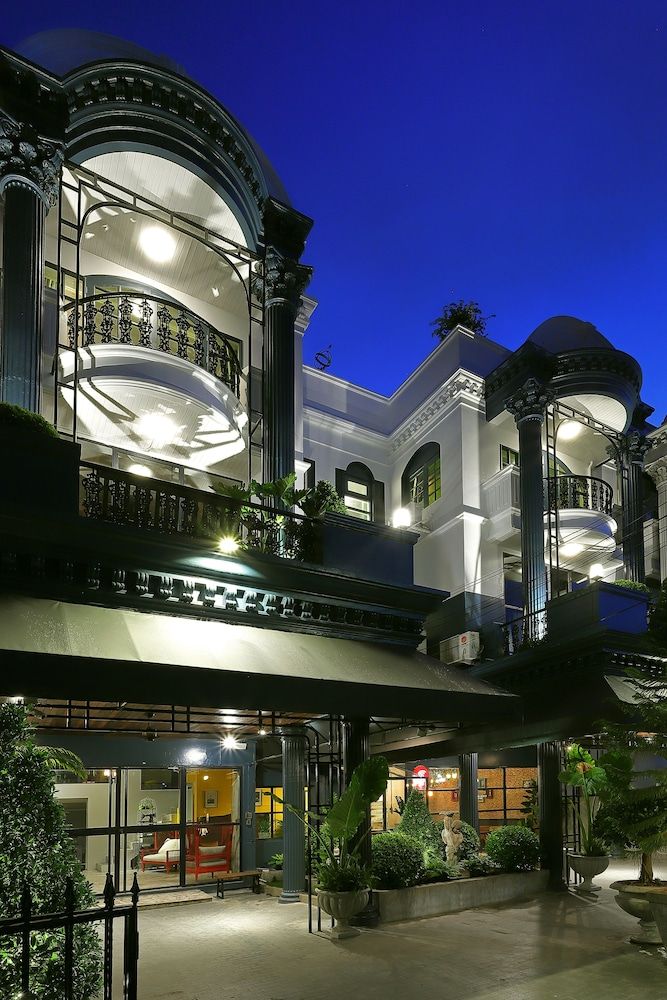 undefined Bangkok Voyage Boutique 2