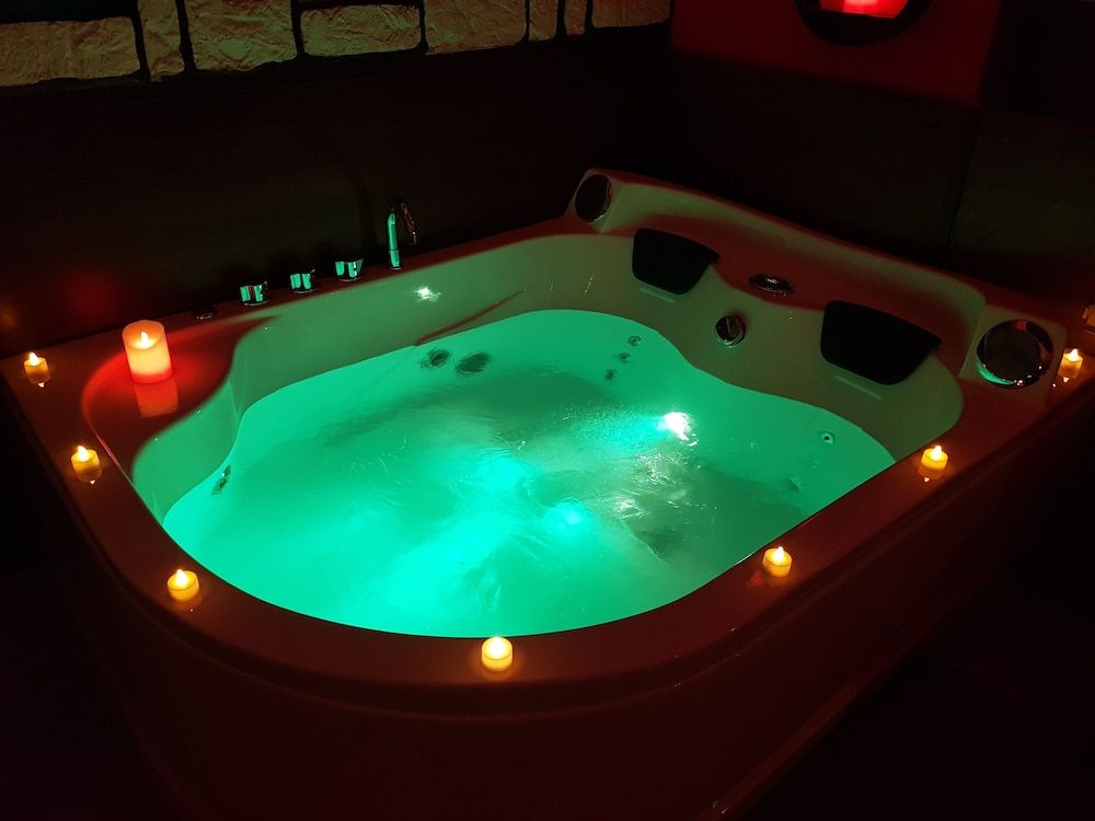 undefined Ginevra 2 3