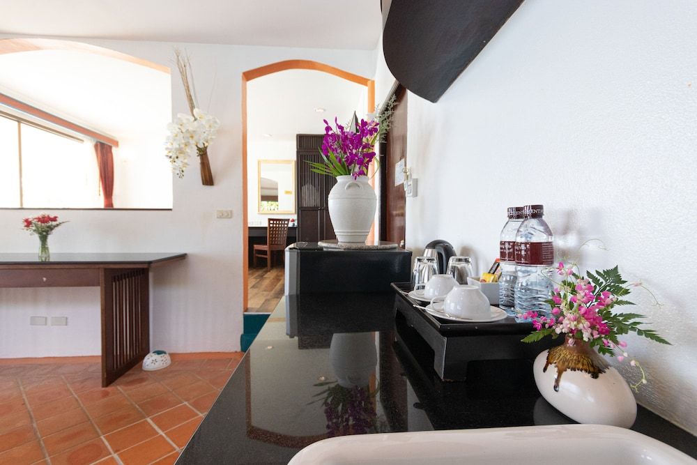 Aochalong Villa Resort & Spa Villa, 1 Bedroom, Sea View, Beachfront 5