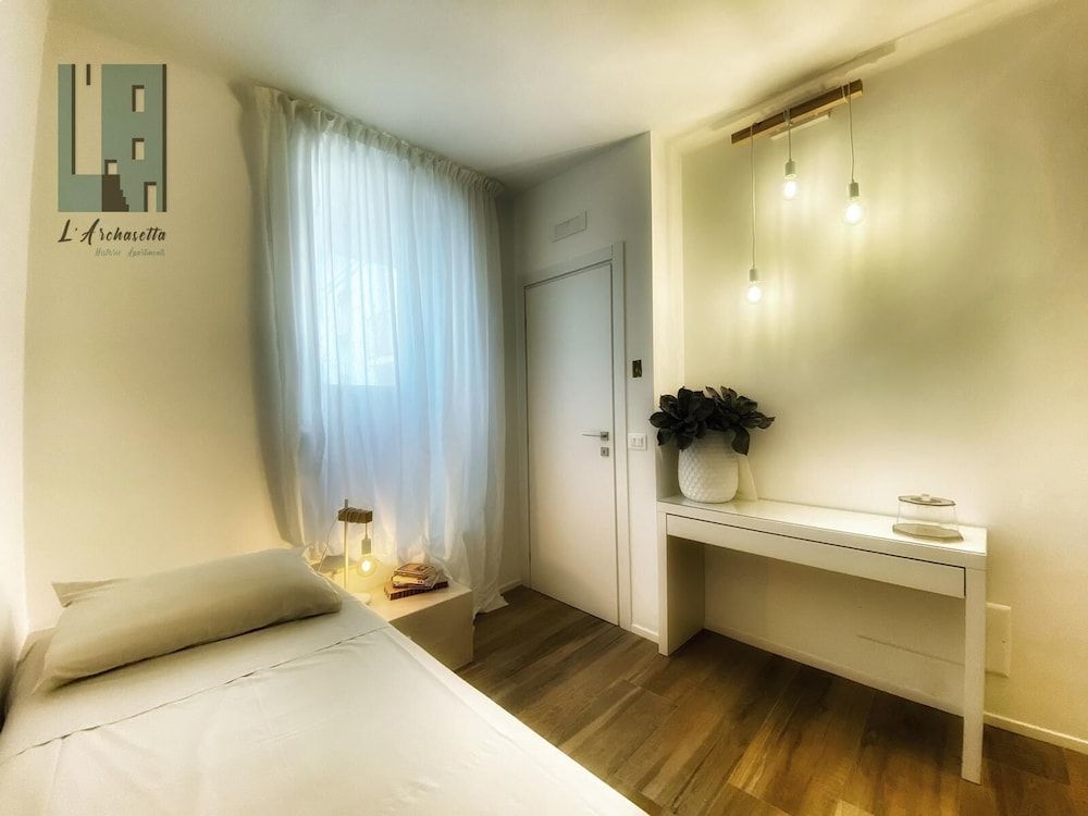 Business Single Room