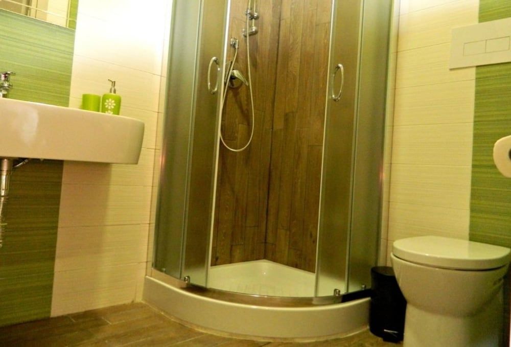 Il Borghese Tourist House Deluxe Double Room, 1 Queen Bed (101) 5