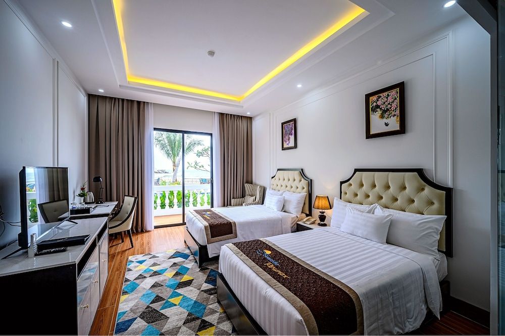 Grand Deluxe Twin Room