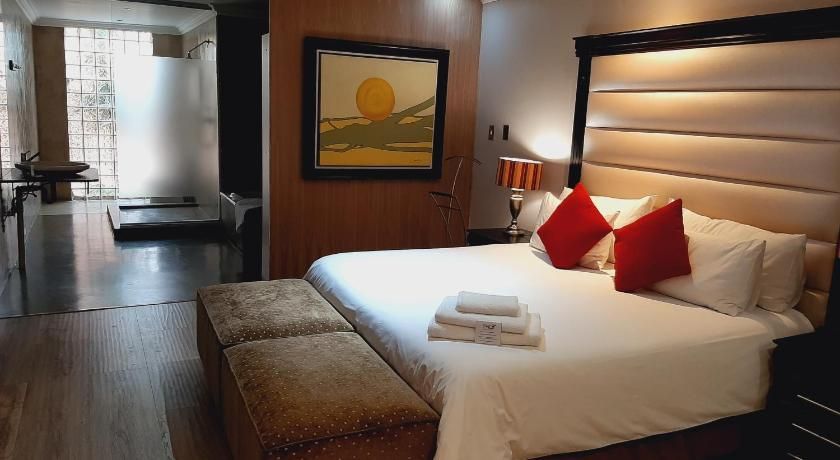 undefined African Moon Corporate House 6