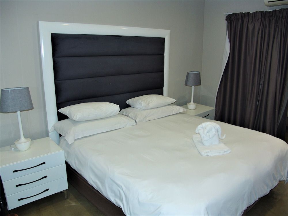 undefined African Moon Corporate House 2