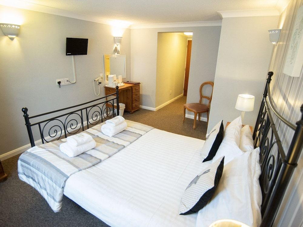 The Heath Inn Double Room, Ensuite