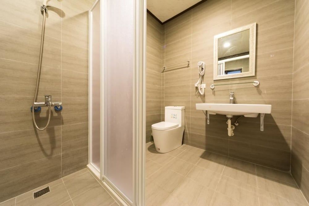 Hui Yun B&B Family Room (201) 13