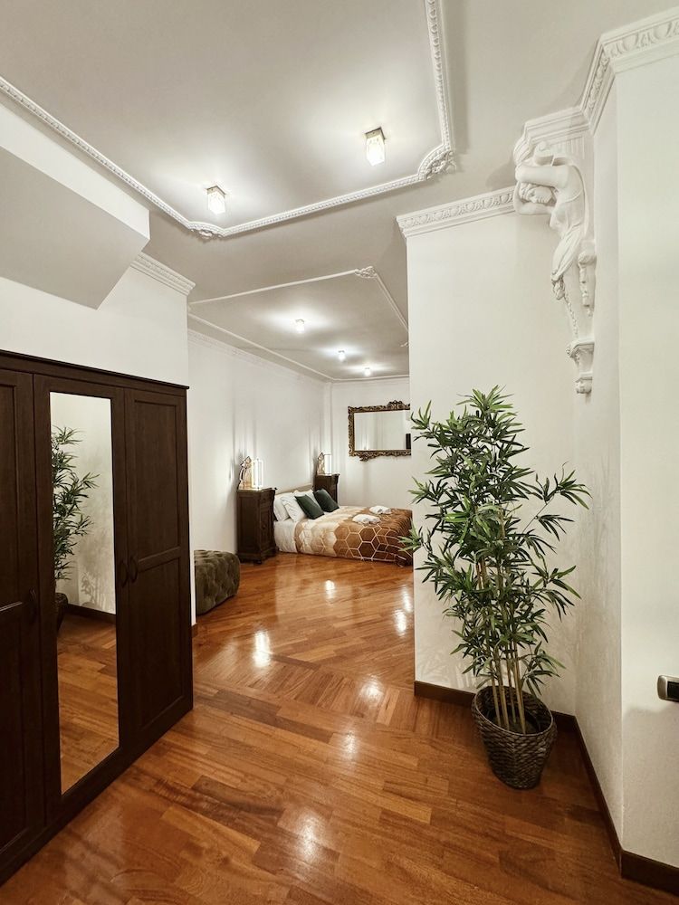 undefined Residenza Tritone a Fontana di Trevi 2