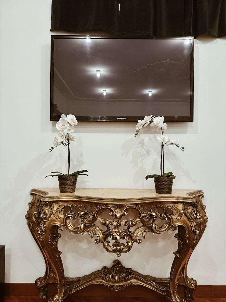 Residenza Tritone a Fontana di Trevi Luxury Double Room 9