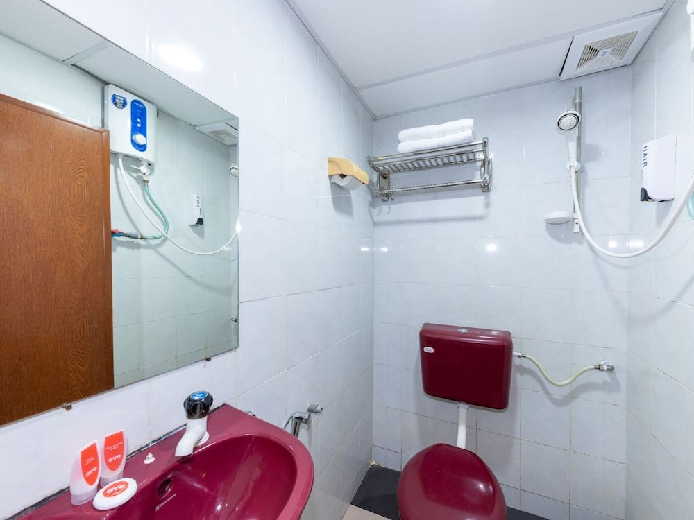 Hotel O My 7days Inn Standard Twin Room 4